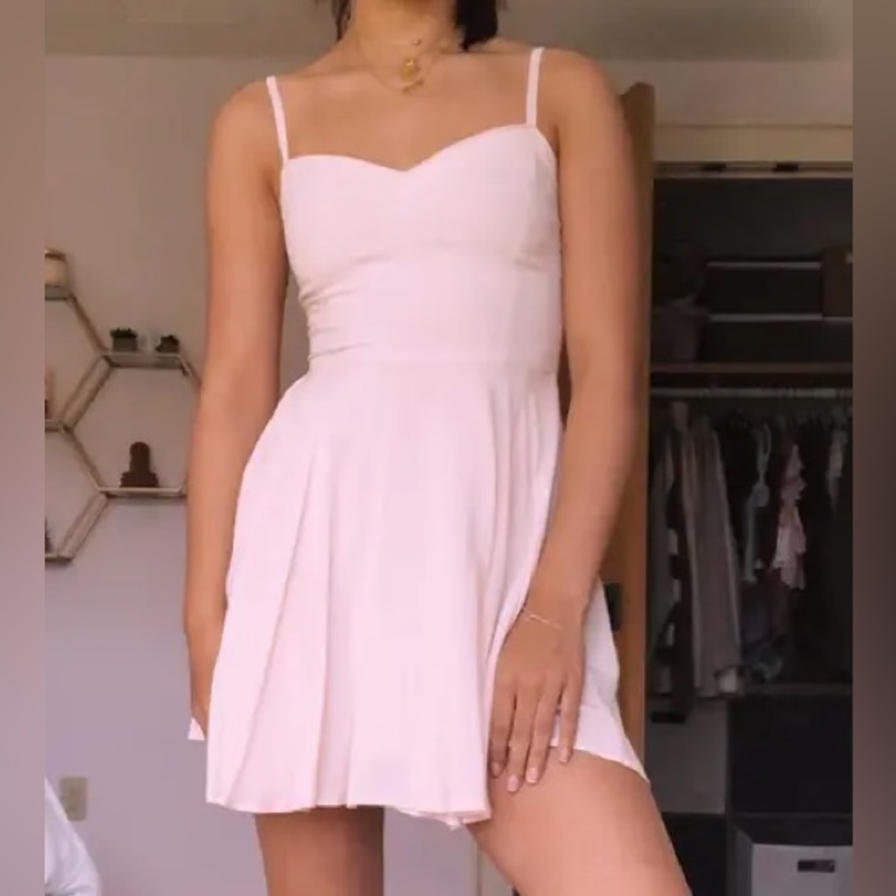 ◾️Aritzia Talula Linpinski Skater Dress - Picture 1 of 10